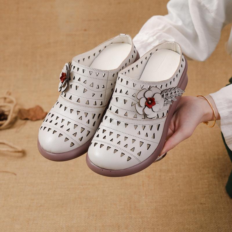 New Muffin Sole Casual Women's Shoes Leather Flower Hollow Women's Slippers Breathable Comfortable Hole Shoes