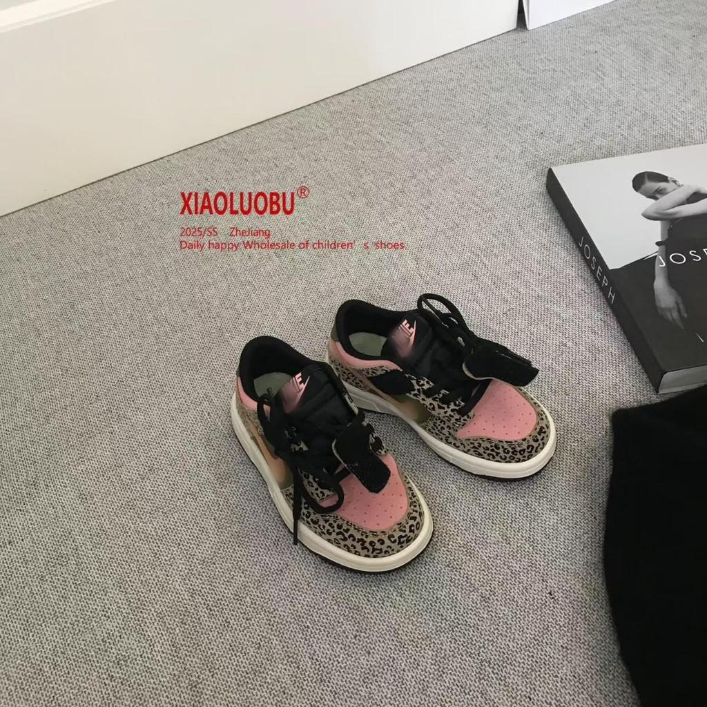 Детские кеды AJ с леопардовым принтом: Стильные и удобные повседневные кроссовки для мальчиков и девочек на весну и осень