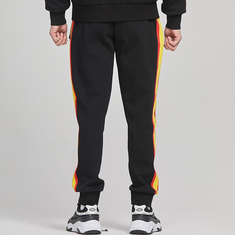 KELME Knitted Sweatpants Men's Black Moderate Cuffed Pants 6114CK1002