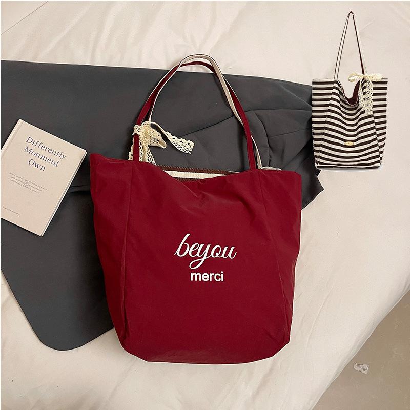 Корейская версия однотонной нейлоновой сумки через плечо, повседневная сумка большой вместимости, двухсторонняя сумка-тоут для поездок на работу, полосатая холщовая сумка