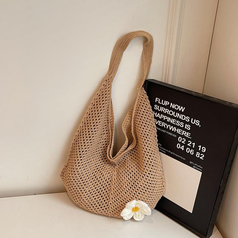 Summer seaside vacation beach woven shoulder bag women's 2025 new large-capacity flower cotton thread hollow tote bag