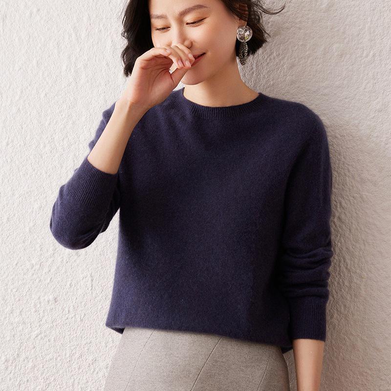 Women's Seamless Cashmere Round Neck Pullover - Loose Fit Casual Knitwear Base Layer for Autumn & Winter