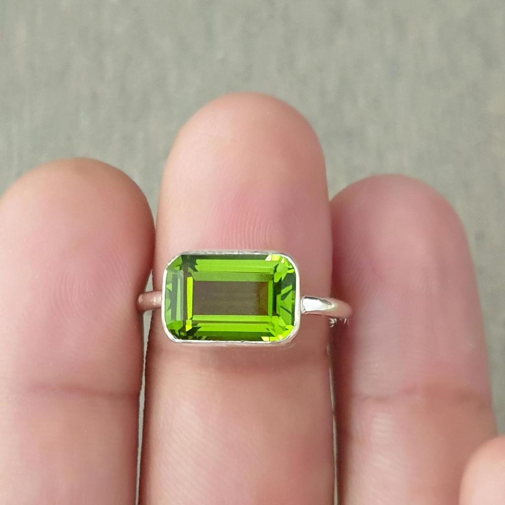 August Birthstone Green Peridot 925 Sterling Silver Ring Jewelry, Handmade Gift Artisan Ring