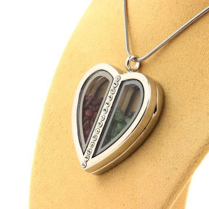 Pierres et Minéraux. Collier Rubis + Grenat Tsavorite brut. Modèle coeur..