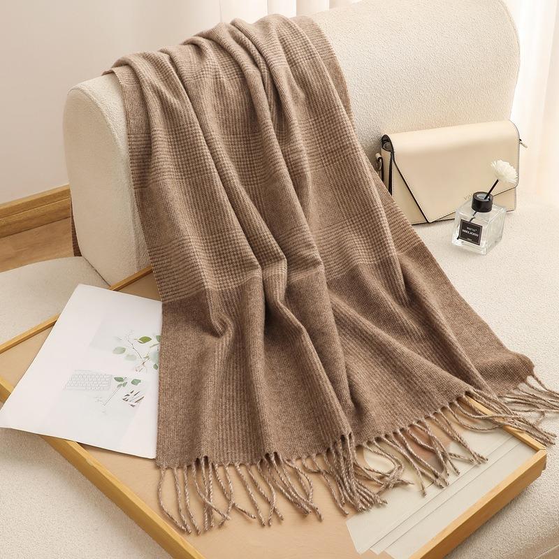 Autumn and Winter New Pure Wool Plaid Scarf Women's Versatile High-end Fringed Shawl Thickened Warm Scarf