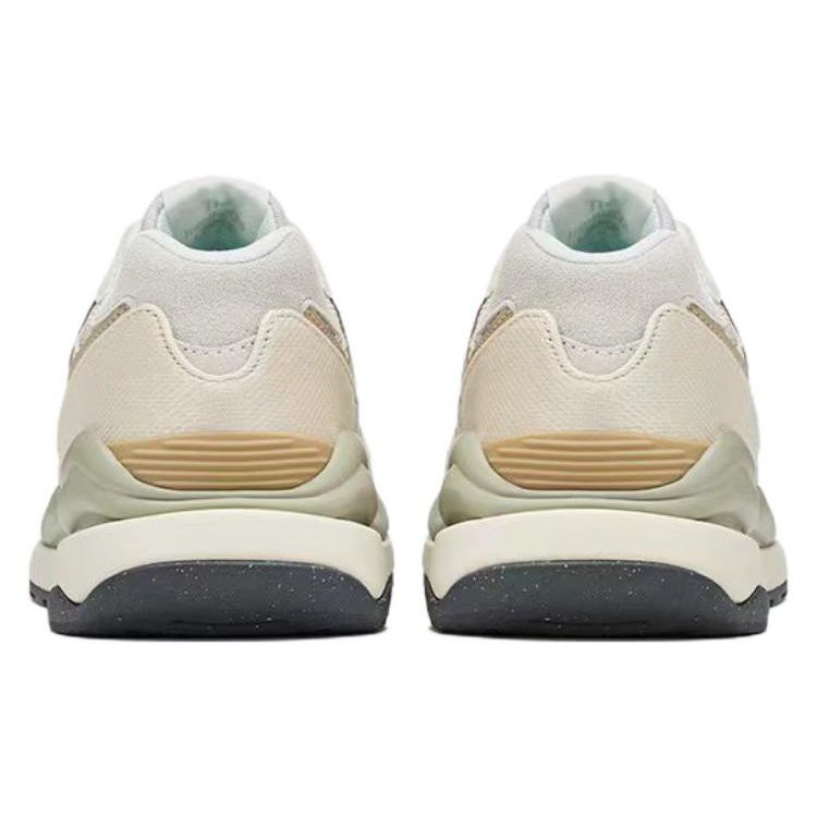 New Balance 57/40 'Серый день' (Лунный луч/Дождевое облако) М5740ГРМ