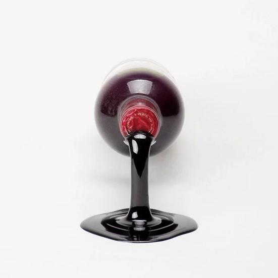 Винная стойка Привлекательный дизайн Держатель для бутылки пролитого вина Креативная стойка для вина для домашней кухни