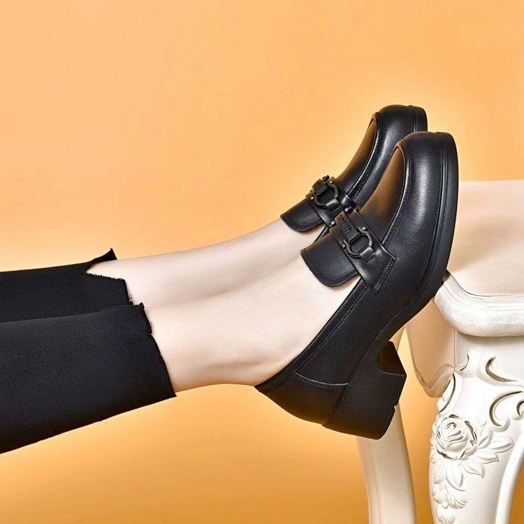 2025 Autumn New British Style Work Small Leather Shoes Thick Heel Single Shoes Round Head Soft Sole Black Loafers