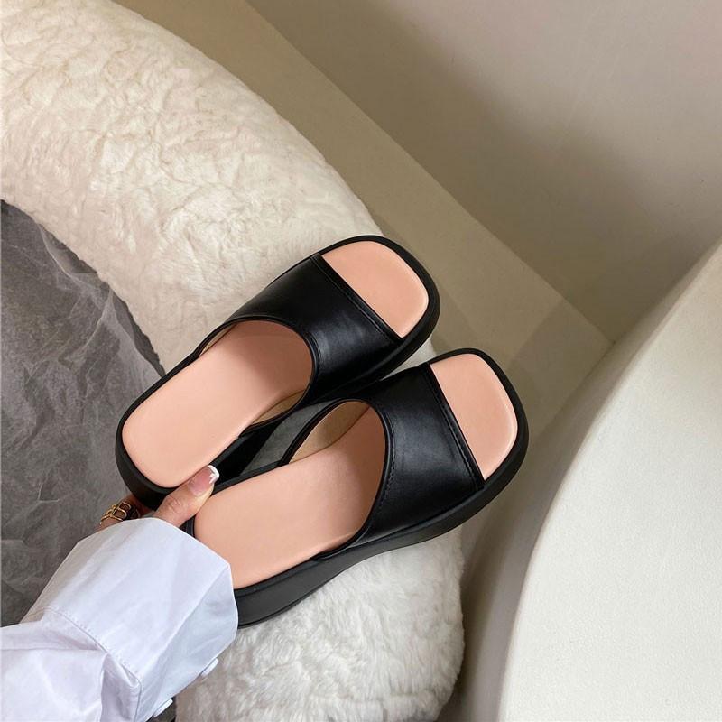 Женские тапочки, летние туфли на толстой подошве, женские пляжные сандалии на платформе с открытым носком, повседневные удобные шлепанцы, дизайнерские шлепанцы