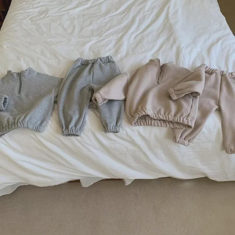 Korean Winter Children's Solid Color Velvet Two-Piece Suit for Boys and Girls