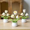 Ручная работа Вязаные крючком цветы в горшках Готовый плетеный букет Искусственный вязаный цветок Лилия Настольный домашний декор