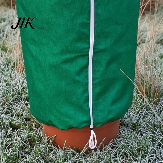Adjustable Drawstring Plant Cover for Freeze Protection, Tree with Zipper, Winter Plants Cold Weather Jacket Frost Blanket Outdoor Plants, Shrubs,