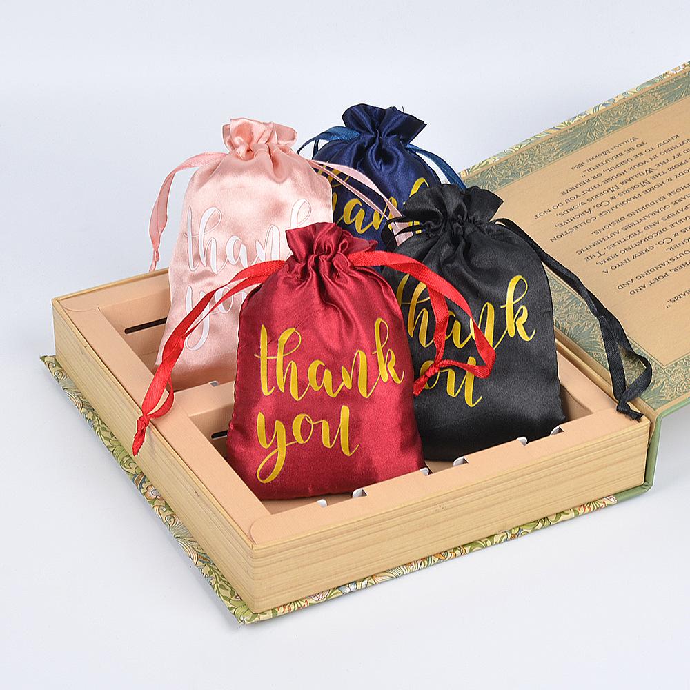 12 шт. Шелковый сегментный цвет Дин День благодарения Подарочный пакет Спасибо Завязки Мешочек для хранения ювелирных изделий Подарочная упаковка для конфет Мешочек на завязках