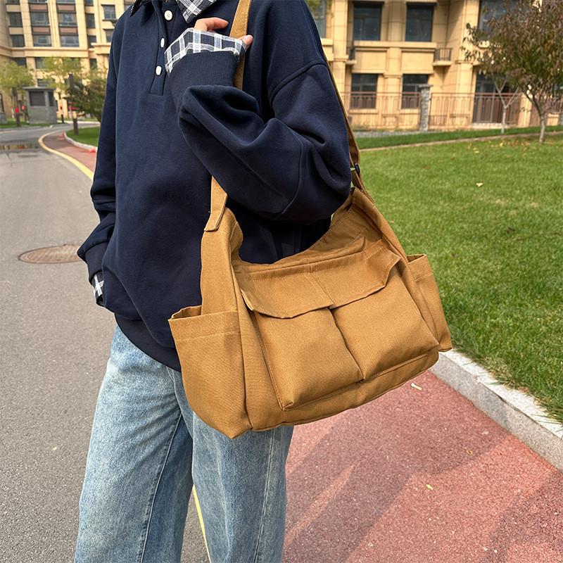 Stylish Retro Large Capacity Tote Bag For Men And Women Casual Travel In Black Green Cream Brown