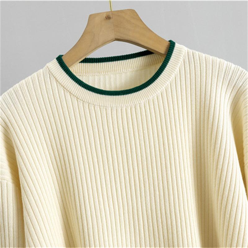 Вязаный комплект женский осенний короткий свитер брюки широкие от бедра комплект из двух вещей