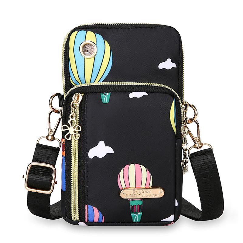Women's Crossbody Pouch, Adjustable Strap, Casual Runners' Arm Bag, Multi-Pocket Phone Purse With Heart Charm Zipper