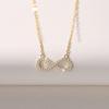 Huitan Simple Infinity Shape Pendant Necklace Women Inlaid Shiny CZ Stone Fancy Figure 8 Clavicle Chain Necklace Wedding Jewelry