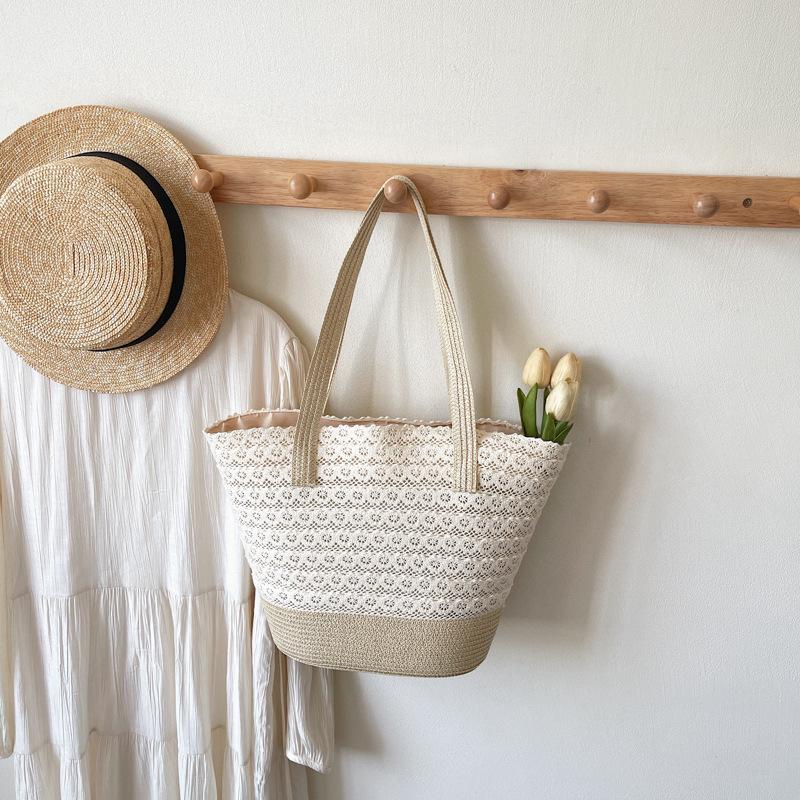 2025 woven straw bag summer new commuter large capacity striped shoulder fashion beach bag women