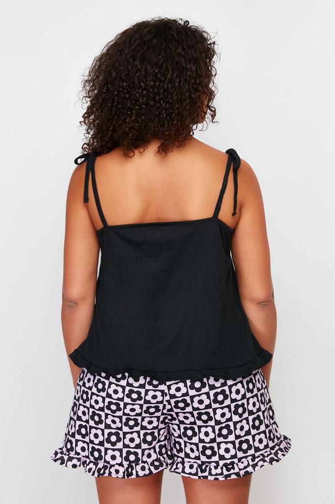 Женский стильный трикотажный пижамный комплект больших размеров с черным ремешком и узором