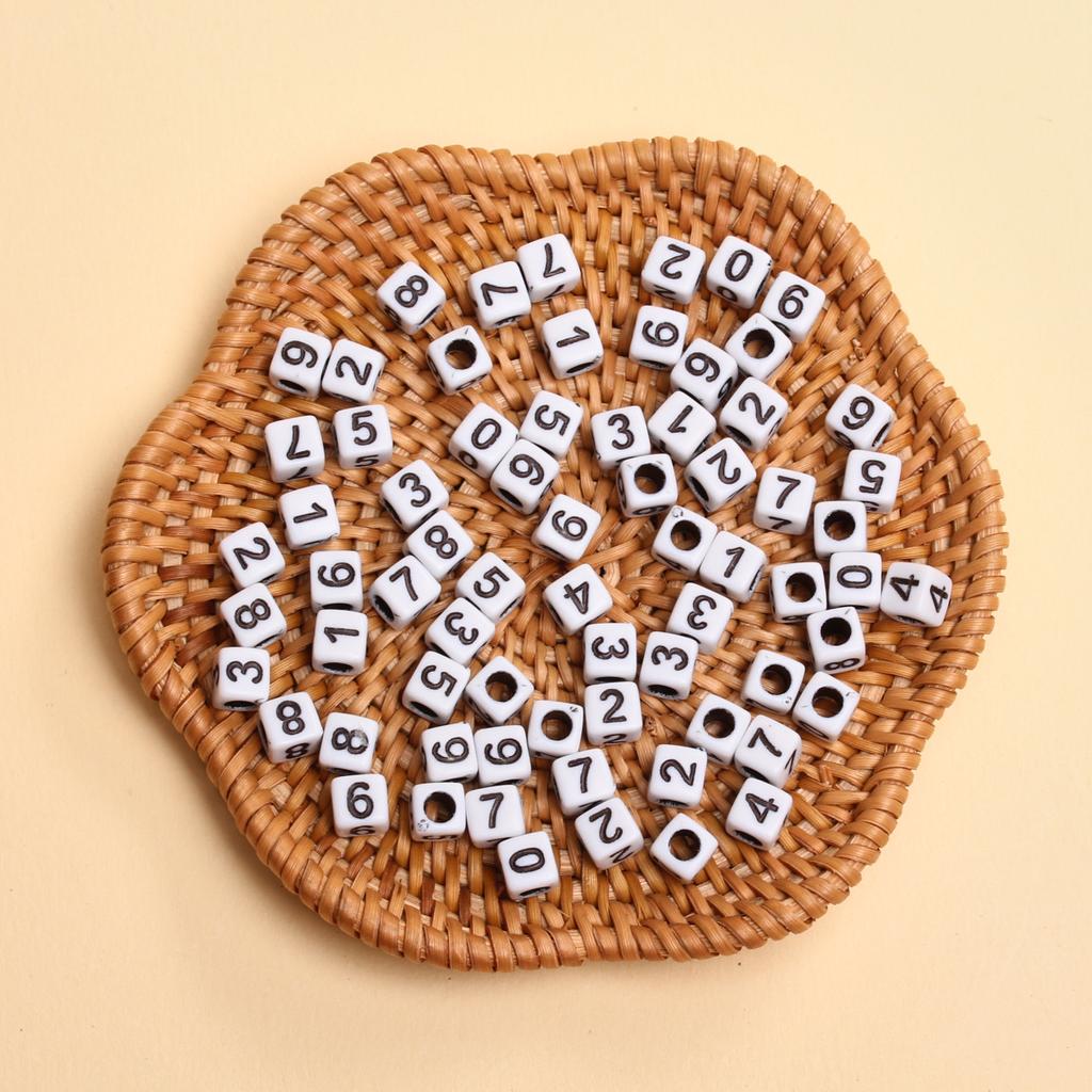 Креативные 80 шт. бисерные аксессуары брелок для изготовления ювелирных изделий квадратные акриловые ручные работы модные кубические бусины ожерелье свободные бусины браслет с цифрами своими руками 5,5 мм