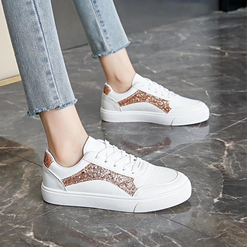 Модные женские кроссовки Весна и Осень Повседневные плоские спортивные белые туфли Женская мода Удобные уличные кроссовки Женские Zapatos De Mujer
