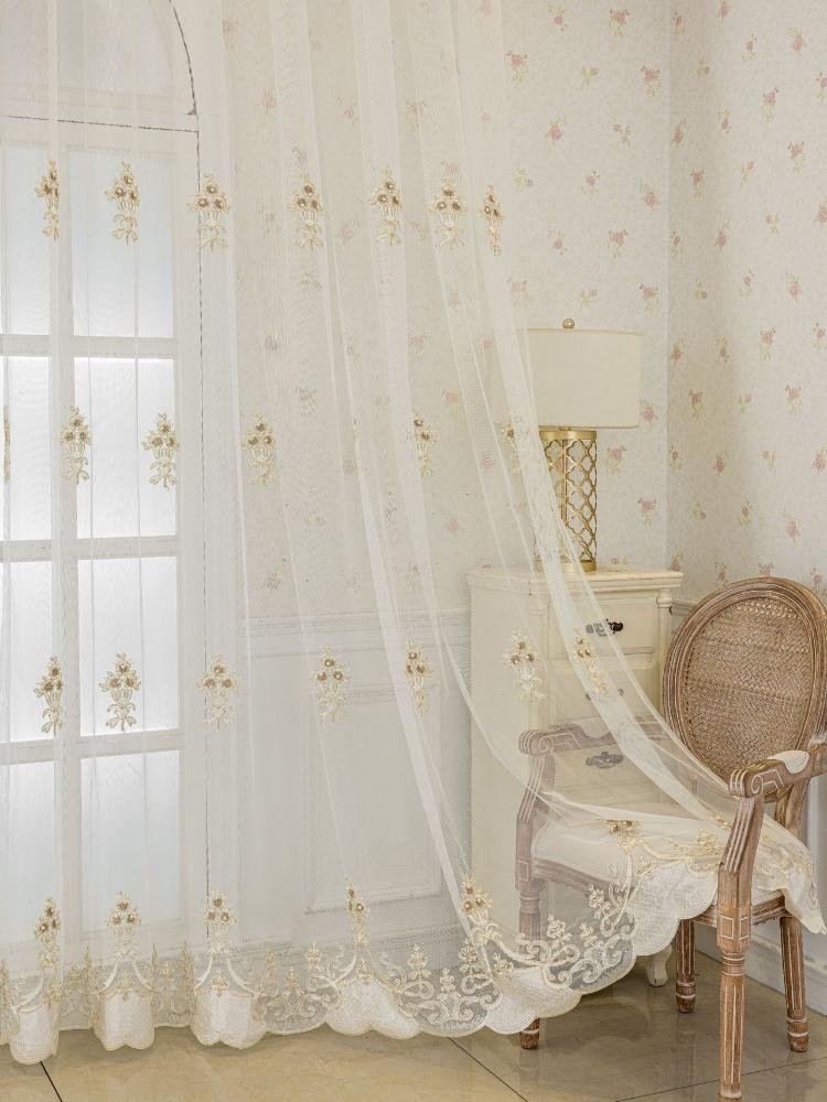Цветочная европейская вышивка Вышитая газовая занавеска Прозрачная занавеска Гостиная От пола до потолка Окно Балкон Спальня