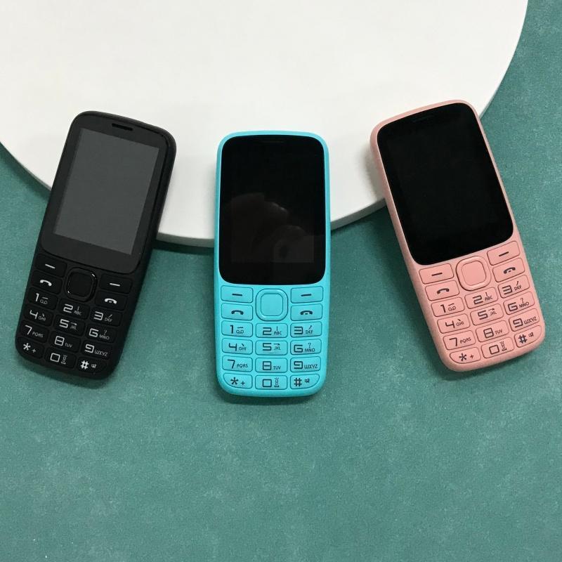 Новый C99 2G мини-телефон с экраном 2,4 дюйма, разрешением 240x320, двумя SIM-картами, двумя режимами ожидания, фонариком, мультимедиа, небольшим сотовым телефоном Type-C для пожилых людей или студентов