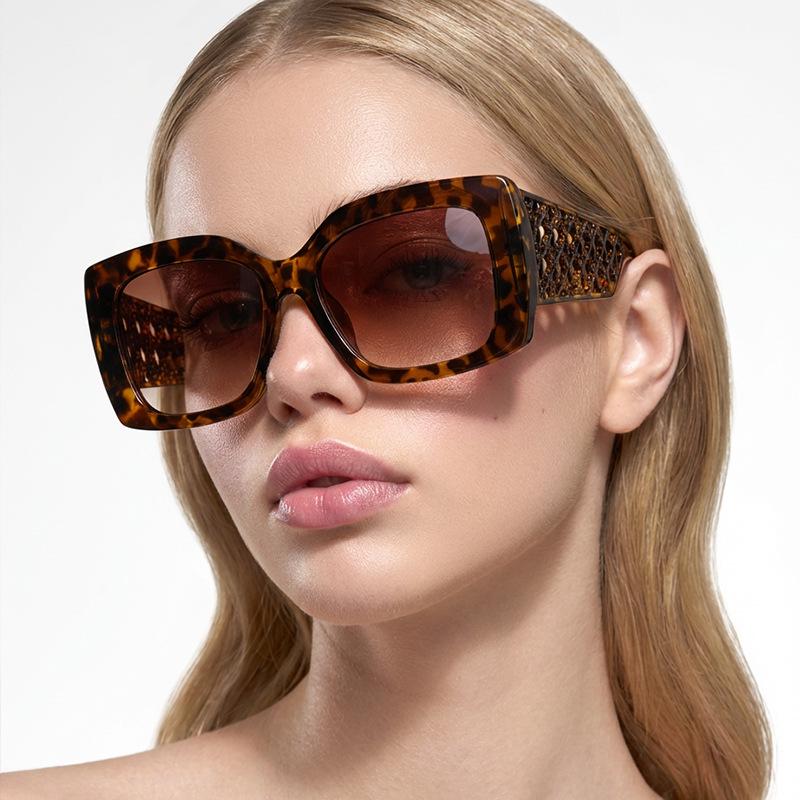 Large Frame Women's Avant-Garde Square Sunglasses with Printed Legs - Trendy Fashion