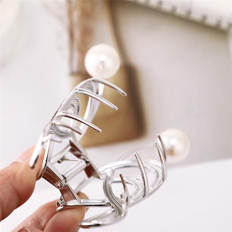 Note Shape Metal Pearl Hair Claw Elegant Shark Clip Girl's Ponytail Hairpin Hair Clips for Women New Hair Accessories Headwear Gift