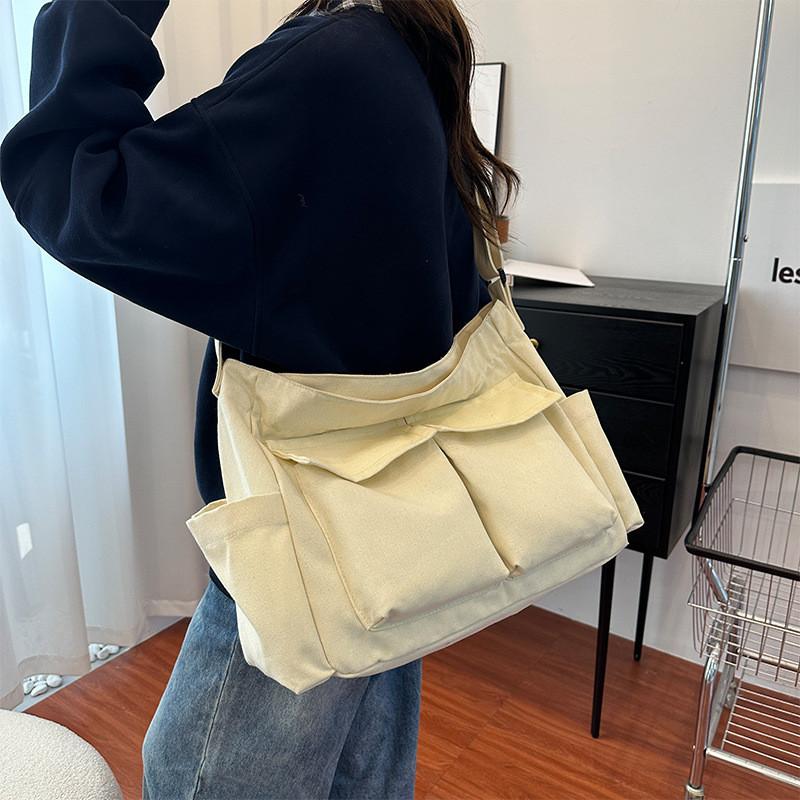 Stylish Retro Large Capacity Tote Bag For Men And Women Casual Travel In Black Green Cream Brown