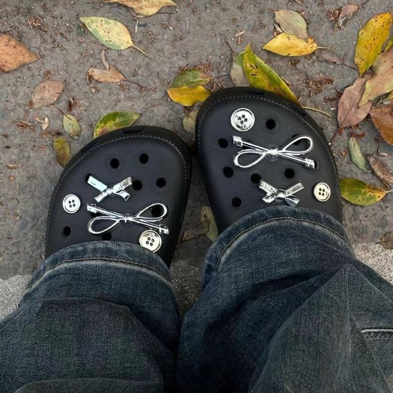 8Pcs/Set Metal Silver Electroplated Bow Button Dot Heart Charms Shoe Buckle Diy Detachable Clogs Sandals Accessories