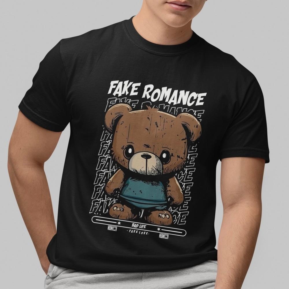 Футболка с принтом 'Fake Romance Bear' Уличная одежда Графичная футболка Грустная Милая Гранж Унисекс Топ