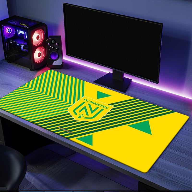 Fc Nantes Crest Design mouse pad, rubber base, esports desk mat, mouse pad for gamers and office use, gaming desk , easy to clean mat
