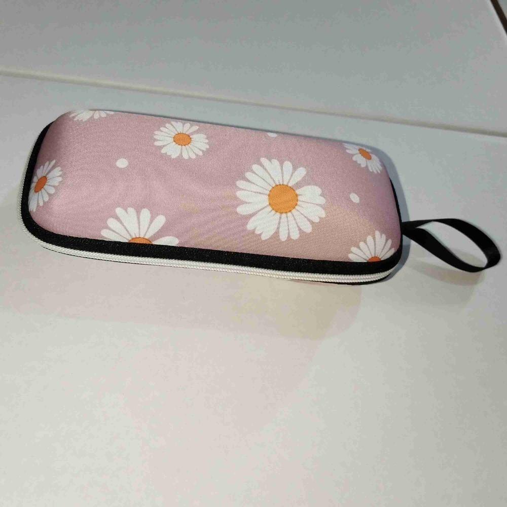 Men EVA Zipper Waterproof Glasses Holder Eyeglasses Case Large Capacity Glasses Box Fresh Daisy