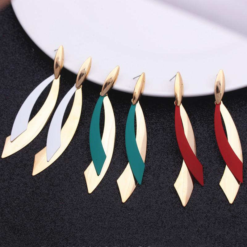 Рождественские серьги-капли для женщин, длинные стильные простые универсальные персонализированные ювелирные изделия в европейском и американском стиле для женщин, подарок