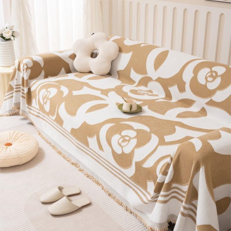 Modern Throw Camping Picnic Blanket MAT Camellia Sofa Cover Mat Throw Blanket Living Room Three Seats Sofa Position