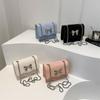 Simple Texture with Bow and Gentle Chain One-shoulder Crossbody Bag Spring and Summer New Niche Small Square Bag High Appearance
