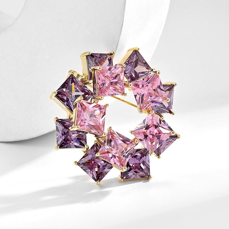 Exquisite Minimalist Zircon Wrapping Brooch Temperament Versatile Luxury Sweater Suit Clothes Decorative Corsage