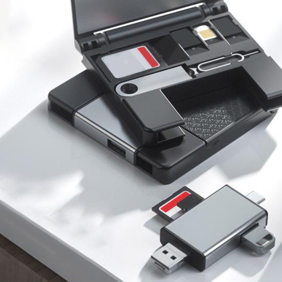 Multi-Function Card Reader for Type-C Laptop Storage Box TF/SD Card Reader USB 2