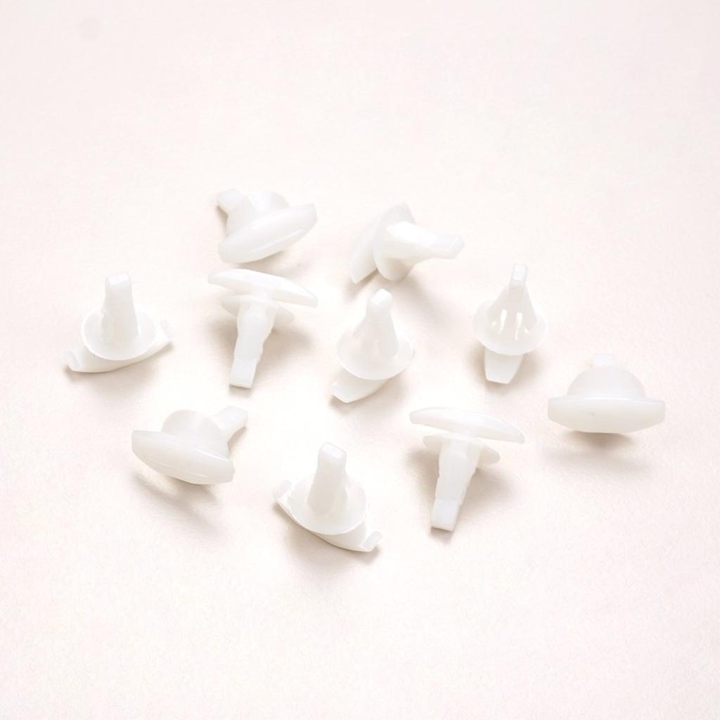 10 Pieces Weatherstrip Retainer for Toyota: 67867 12150
