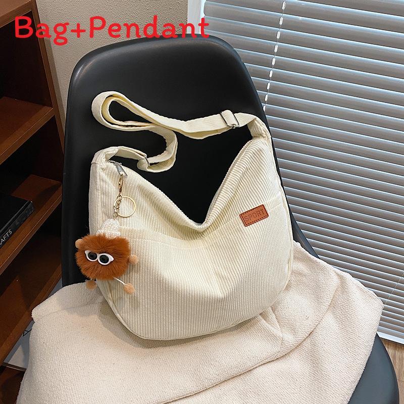 Vintage Style Chenille Shoulder Bag With Internal Pouch For Casual Outings