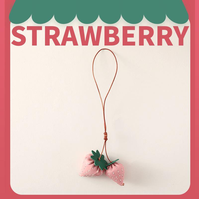Сделай сам, ручная работа, кожаный брелок в виде клубники, подарочный пакет с украшением