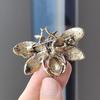 Vintage Insect Jewelry Shiny Zircon Butterfly Brooches Retro Pins Rhinestone Delicate Moth Brooches Pin for Women Dress Accessory