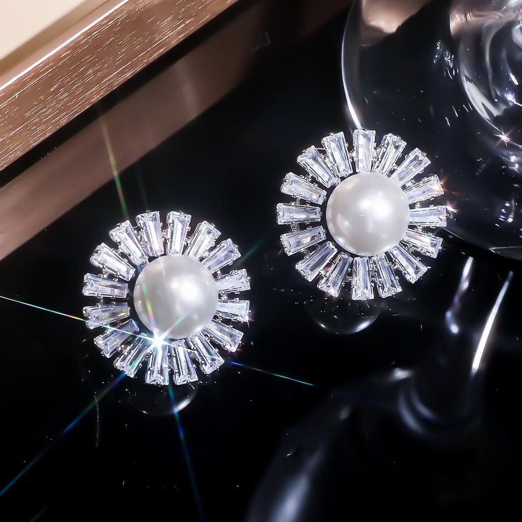 Корейские простые и универсальные геометрические овальные серьги-пусеты с полным бриллиантом и жемчугом, женственные, темпераментные, блестящие, с кристаллами, ювелирные украшения для ушей