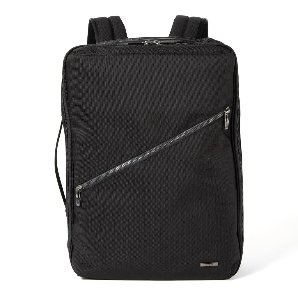 Рюкзак для бизнеса Ace Vitara CB, вмещает 15-дюймовый ноутбук и изготовлен из прочного нейлона Cordura. Подходит для документов формата B4, имеет объем 20 л, является