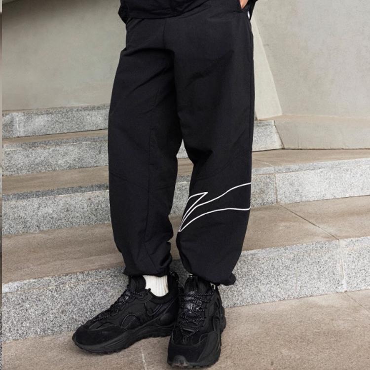 Мужские спортивные брюки Li Ning Lifestyle Series, однотонные, со шнуровкой, свободного кроя, с манжетами, черные AYKU663-1