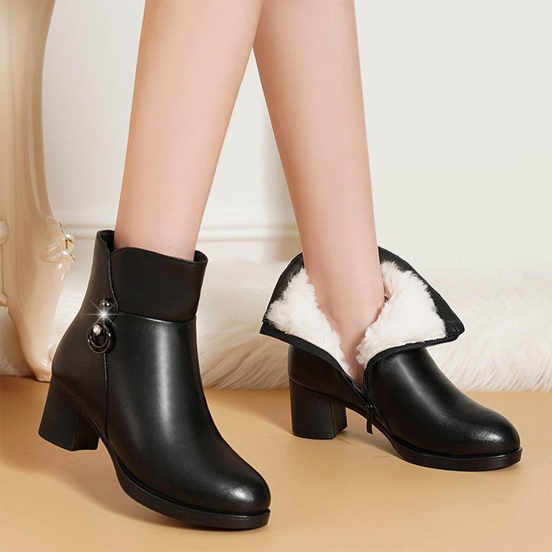 Fashion Autumn and Winter Women Ankle Boots Chunky Heel Middle Heel Solid Color Black Side Zipper Leather Boots for Women Lace