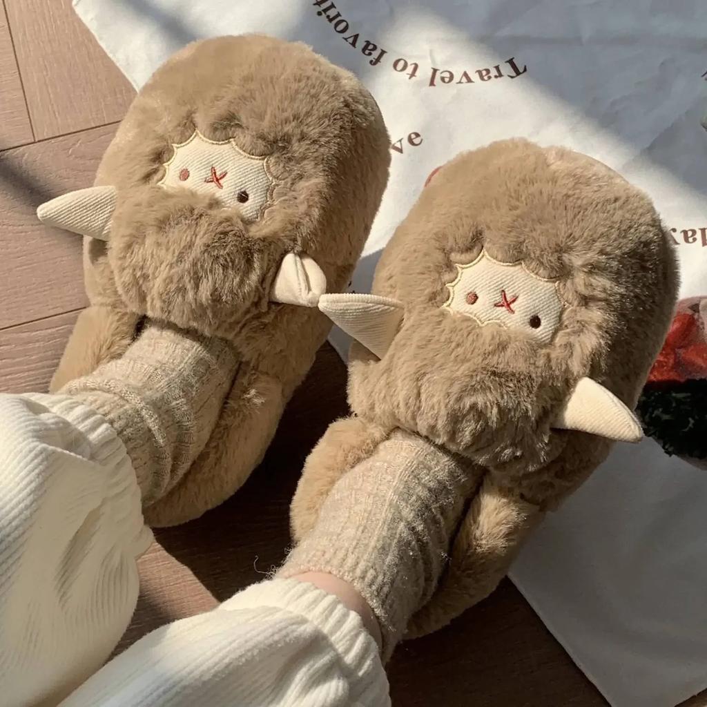 Fashion Cartoon Cute Fluffy Slippers for Women Winter Indoor House Animals Slippers Ladies Kawaii Faux Fur Slides Sheep Cotton Shoes2024