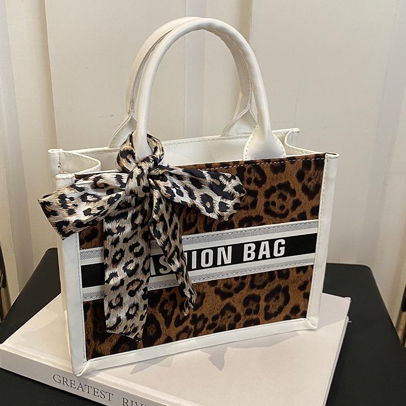 Новые модные трендовые сумки, сумки большой вместимости, сумки для шопинга и путешествий, сумки на плечо, квадратные сумки, женские сумки