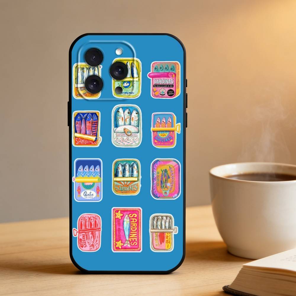 Милый Чехол для Телефона с Рисунком Рыбок Сардин Для iPhone 16,15,14,13,12,17,Pro Max,Plus Силиконовый Черный Чехол